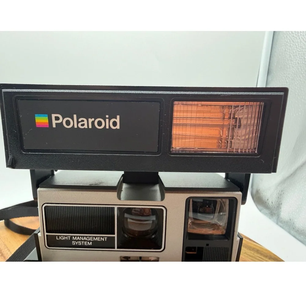UNTESTED Polaroid‎ Sun 600 LMS Instant Film Camera Silver Black Vintage 0400